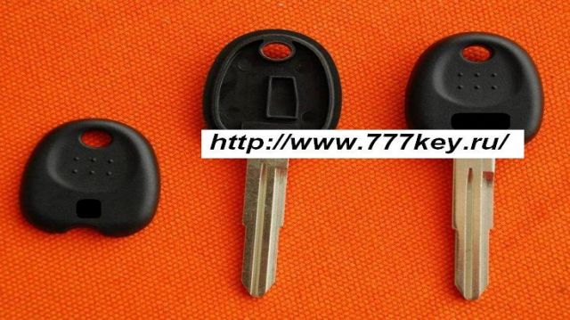 Hyundai Transponder Key Blank Left Side (New Style)  14/3